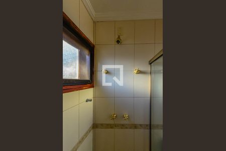 Casa à venda com 420m², 5 quartos e 7 vagasBanheiro da Suíte 1