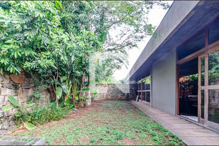 Jardim de casa à venda com 5 quartos, 331m² em Alto de Pinheiros, São Paulo