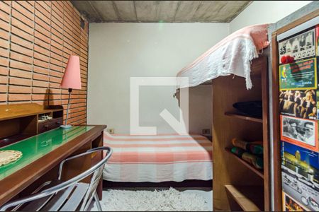 Casa à venda com 331m², 5 quartos e 2 vagas Casa à venda com 331m², 5 quartos e 2 vagasQuarto hóspede 1