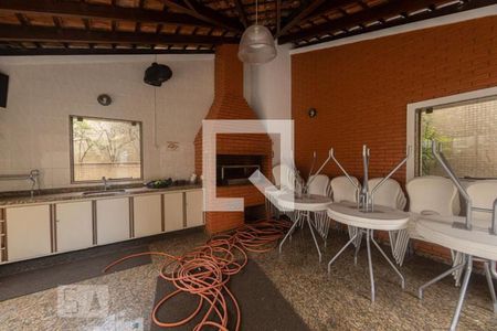 Apartamento à venda com 135m², 3 quartos e 2 vagasChurrasqueira