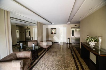 Apartamento à venda com 135m², 3 quartos e 2 vagasHall