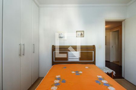 Apartamento à venda com 135m², 3 quartos e 2 vagasQuarto 2