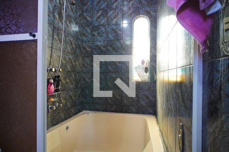 Casa à venda com 240m², 3 quartos e 1 vagaBanheiro da Suíte