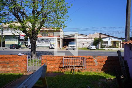 Sala - Vista de casa à venda com 3 quartos, 240m² em Sarandi, Porto Alegre
