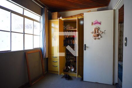 Quarto 1 de casa à venda com 3 quartos, 240m² em Sarandi, Porto Alegre