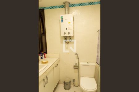 Apartamento para alugar com 140m², 3 quartos e 2 vagas Apartamento para alugar com 140m², 3 quartos e 2 vagasBanheiro Social