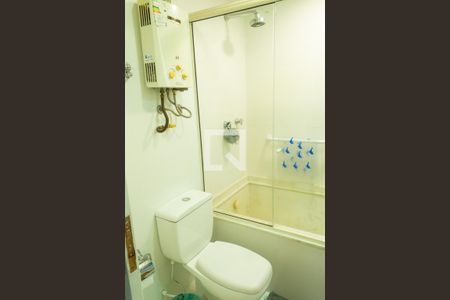Apartamento para alugar com 140m², 3 quartos e 2 vagas Apartamento para alugar com 140m², 3 quartos e 2 vagasBanheiro da Suíte 2