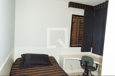 Apartamento para alugar com 140m², 3 quartos e 2 vagas Apartamento para alugar com 140m², 3 quartos e 2 vagasQuarto 3