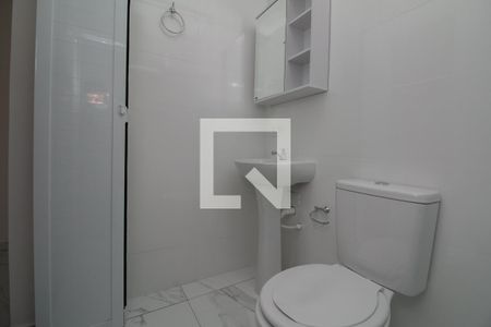 Banheiro Suíte 1 de casa para alugar com 2 quartos, 90m² em Vila Prudente, São Paulo