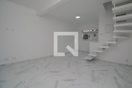 Sala de casa para alugar com 2 quartos, 90m² em Vila Prudente, São Paulo