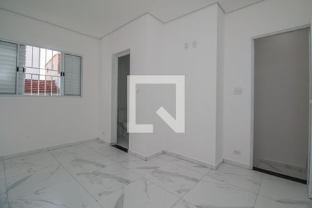 Casa para alugar com 90m², 2 quartos e 1 vaga Casa para alugar com 90m², 2 quartos e 1 vagaSuíte 2