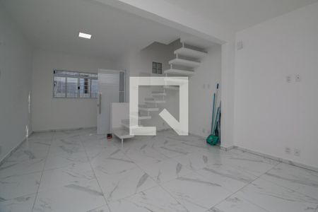 Sala de casa para alugar com 2 quartos, 90m² em Vila Prudente, São Paulo