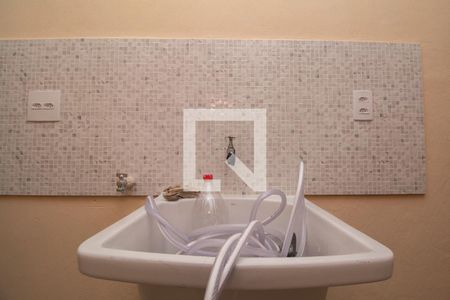 Casa para alugar com 90m², 2 quartos e 1 vaga Casa para alugar com 90m², 2 quartos e 1 vagaÁrea de Serviço