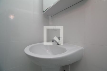 Casa para alugar com 90m², 2 quartos e 1 vaga Casa para alugar com 90m², 2 quartos e 1 vagaBanheiro Suíte 1