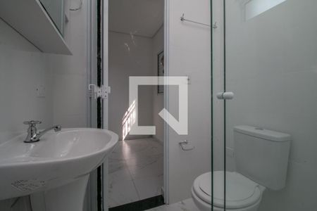 Casa para alugar com 90m², 2 quartos e 1 vaga Casa para alugar com 90m², 2 quartos e 1 vagaBanheiro Suíte 2