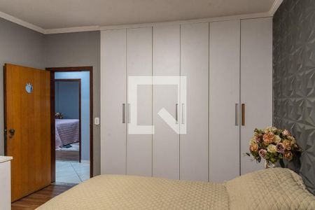 Casa à venda com 250m², 3 quartos e 5 vagasQuarto 