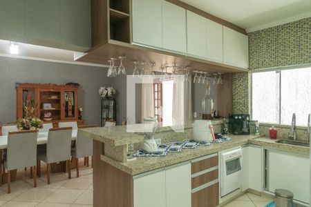 Casa à venda com 250m², 3 quartos e 5 vagasCozinha