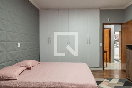 Casa à venda com 250m², 3 quartos e 5 vagasSuíte 2