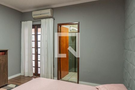 Casa à venda com 250m², 3 quartos e 5 vagasSuíte 2