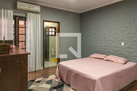 Casa à venda com 250m², 3 quartos e 5 vagasSuíte 2