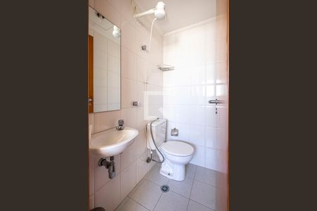 Apartamento para alugar com 130m², 3 quartos e 3 vagasÁrea de Serviço - Banheiro