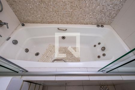 Suíte 1 - Banheiro de apartamento para alugar com 3 quartos, 130m² em Perdizes, São Paulo