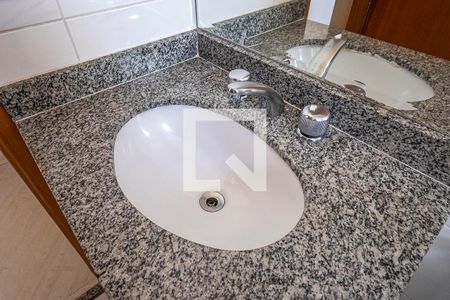 Apartamento para alugar com 130m², 3 quartos e 3 vagasSuíte 3 - Banheiro