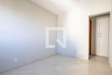 Apartamento para alugar com 130m², 3 quartos e 3 vagasSuíte 2
