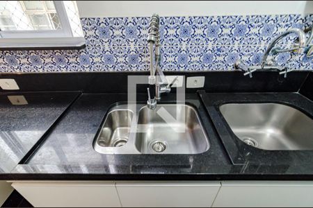 Apartamento à venda com 84m², 2 quartos e 1 vagaCozinha