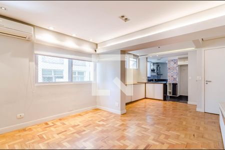 Sala de apartamento à venda com 2 quartos, 84m² em Cerqueira César, São Paulo