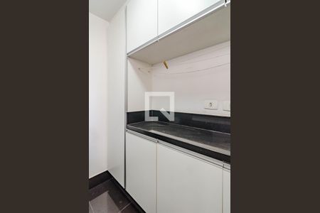 Apartamento à venda com 84m², 2 quartos e 1 vagaBanheiro de serviço