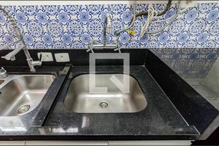 Apartamento à venda com 84m², 2 quartos e 1 vagaBanheiro de serviço