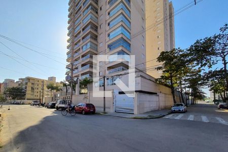 Apartamento para alugar com 67m², 2 quartos e 2 vagas Apartamento para alugar com 67m², 2 quartos e 2 vagasFachada