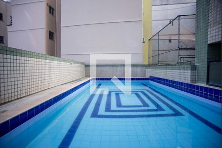 Apartamento para alugar com 86m², 2 quartos e 1 vagaÁrea comum - Piscina