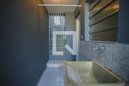 Casa para alugar com 40m², 1 quarto e sem vagaÁrea de Serviço