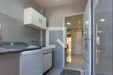 Casa à venda com 280m², 5 quartos e 4 vagasÁrea de Serviço