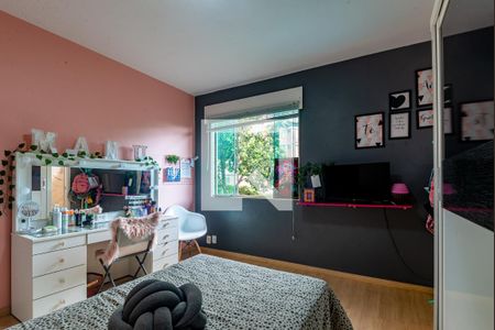 Casa à venda com 280m², 5 quartos e 4 vagasQuarto 2 - Suíte