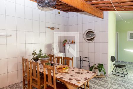 Casa à venda com 300m², 4 quartos e 2 vagasÁrea comum