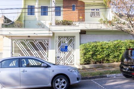 Casa à venda com 300m², 4 quartos e 2 vagasFachada