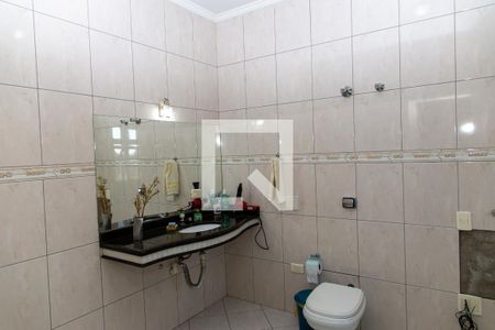 Casa à venda com 300m², 4 quartos e 2 vagasBanheiro da Suíte