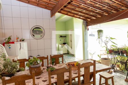 Casa à venda com 300m², 4 quartos e 2 vagasÁrea comum