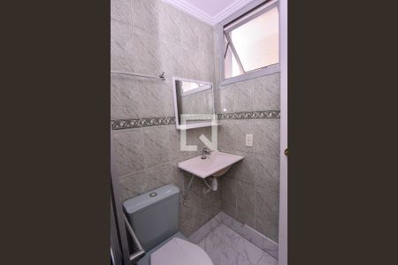 Apartamento para alugar com 45m², 2 quartos e 1 vaga Apartamento para alugar com 45m², 2 quartos e 1 vagaBanheiro