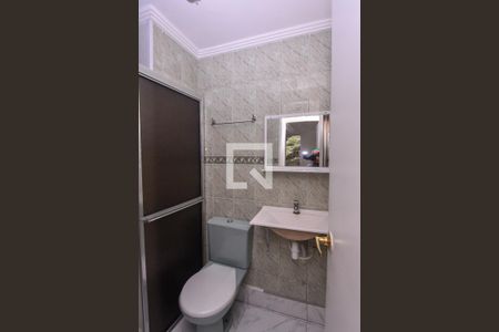 Apartamento para alugar com 45m², 2 quartos e 1 vaga Apartamento para alugar com 45m², 2 quartos e 1 vagaBanheiro