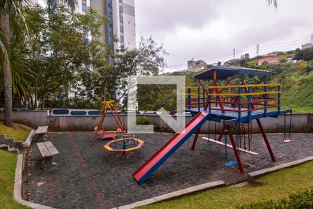 Apartamento para alugar com 45m², 2 quartos e 1 vaga Apartamento para alugar com 45m², 2 quartos e 1 vagaÁrea Comum - Playground