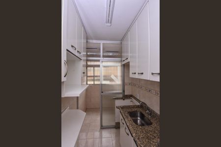 Apartamento para alugar com 45m², 2 quartos e 1 vaga Apartamento para alugar com 45m², 2 quartos e 1 vagaCozinha