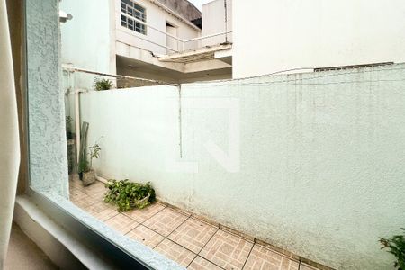 Vista de casa à venda com 3 quartos, 185m² em Vila Olímpia, São Paulo