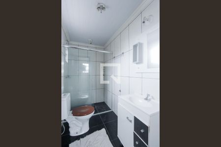 Casa à venda com 106m², 3 quartos e 1 vagaBanheiro 