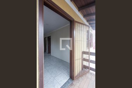 Varanda  de casa para alugar com 2 quartos, 106m² em Jardim Floresta, Porto Alegre