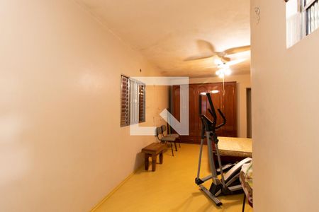 Casa à venda com 220m², 3 quartos e 2 vagas Casa à venda com 220m², 3 quartos e 2 vagasQuarto 2