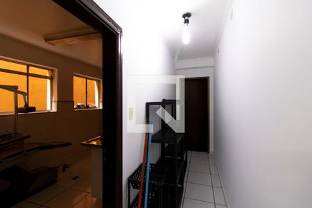 Corredor de casa à venda com 3 quartos, 220m² em Vila Dom Pedro Ii, São Paulo